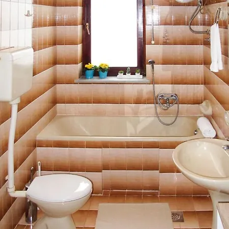 Holiday Home Milena - Mvn254 Feriehus Motovun